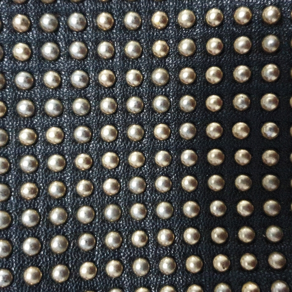 Neon Hart crossbody black faux leather studded bag - Picture 5 of 16